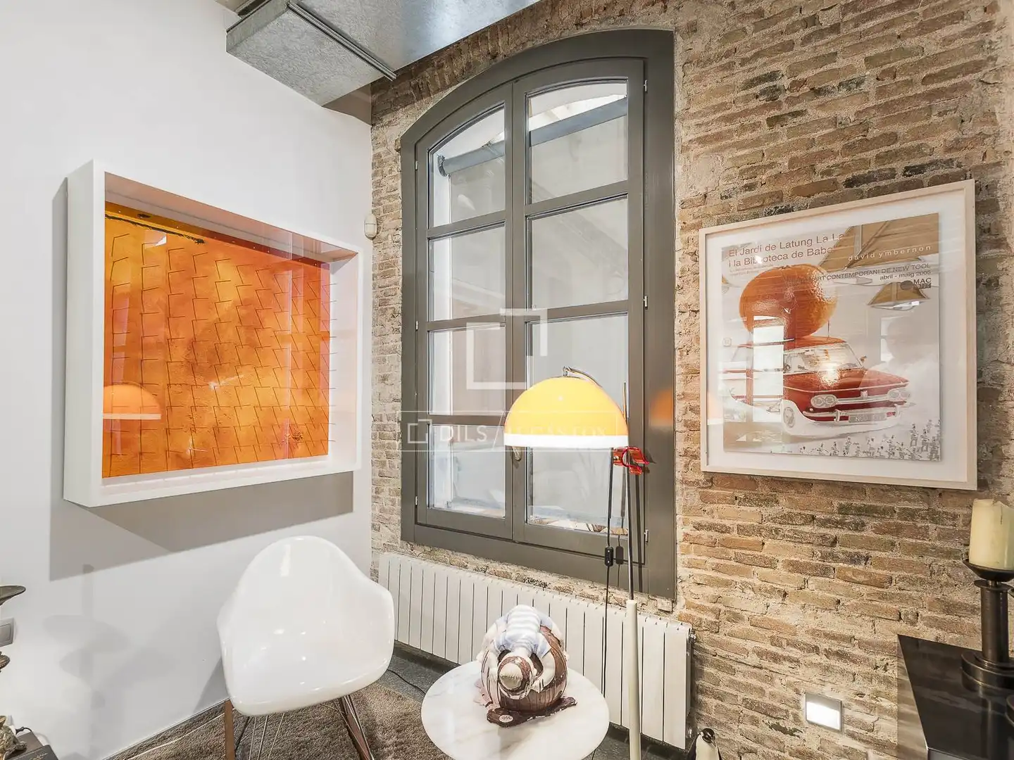 Piso en venta en Barcelona con Calefacción y Trastero