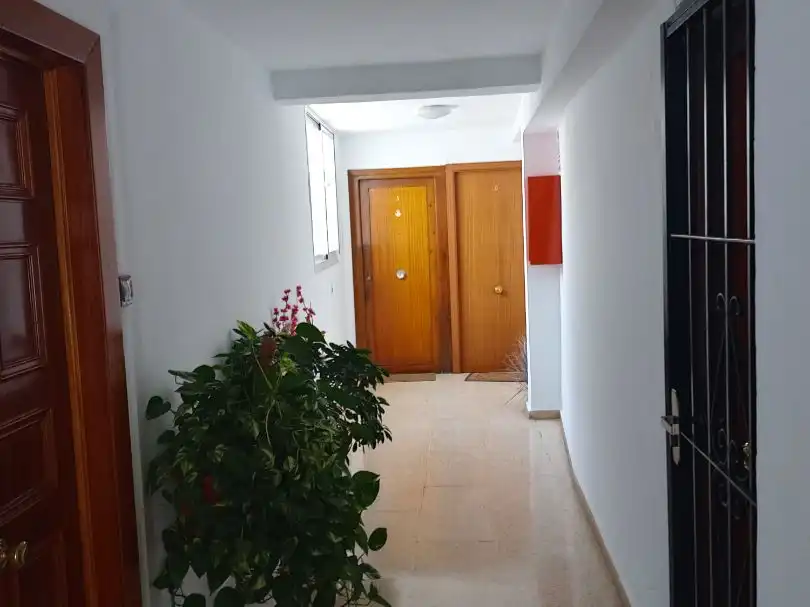 Piso en venta en Fuengirola con Jardín privado, Terraza y Balcón