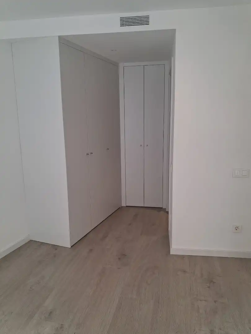 Maisonette zur Miete in Terrassa mit Klimaanlage, Heizung und Terrasse