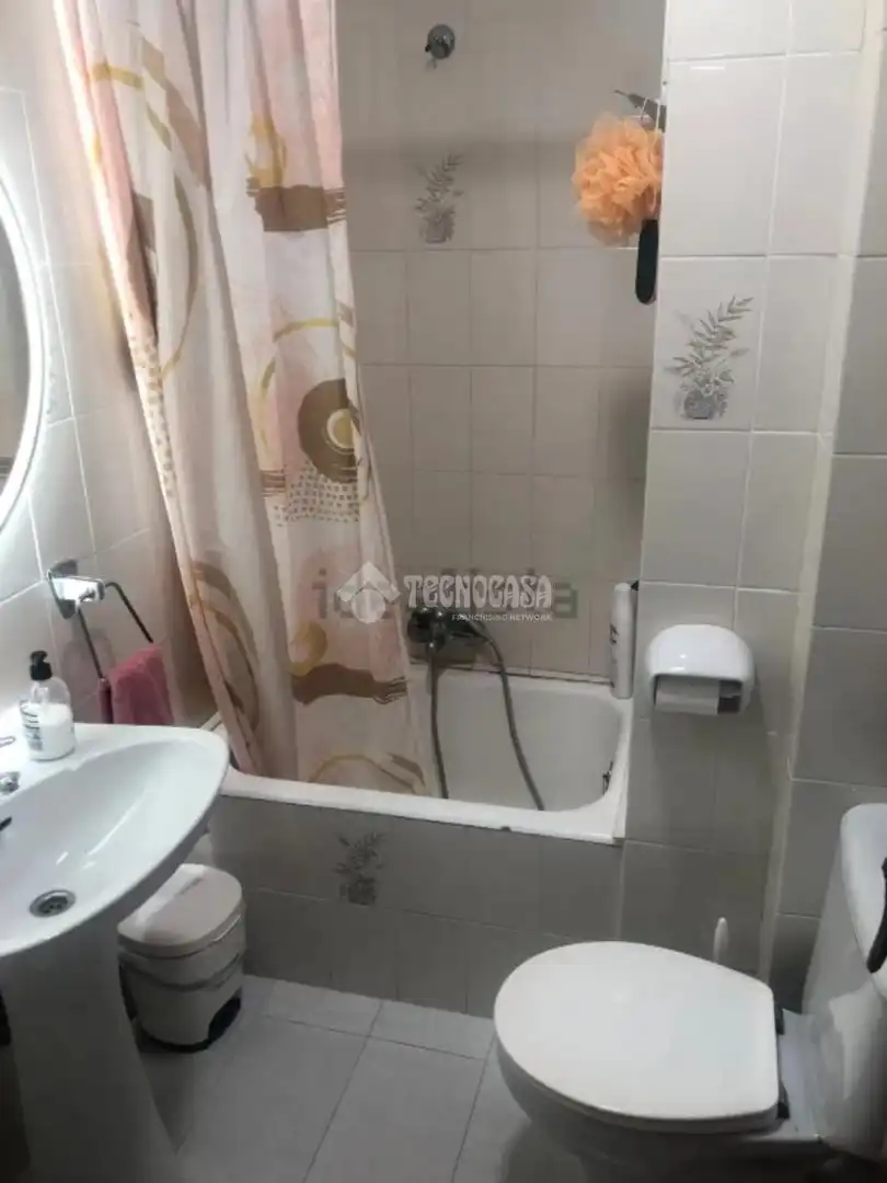 Baño de Piso en venta en Alicante / Alacant