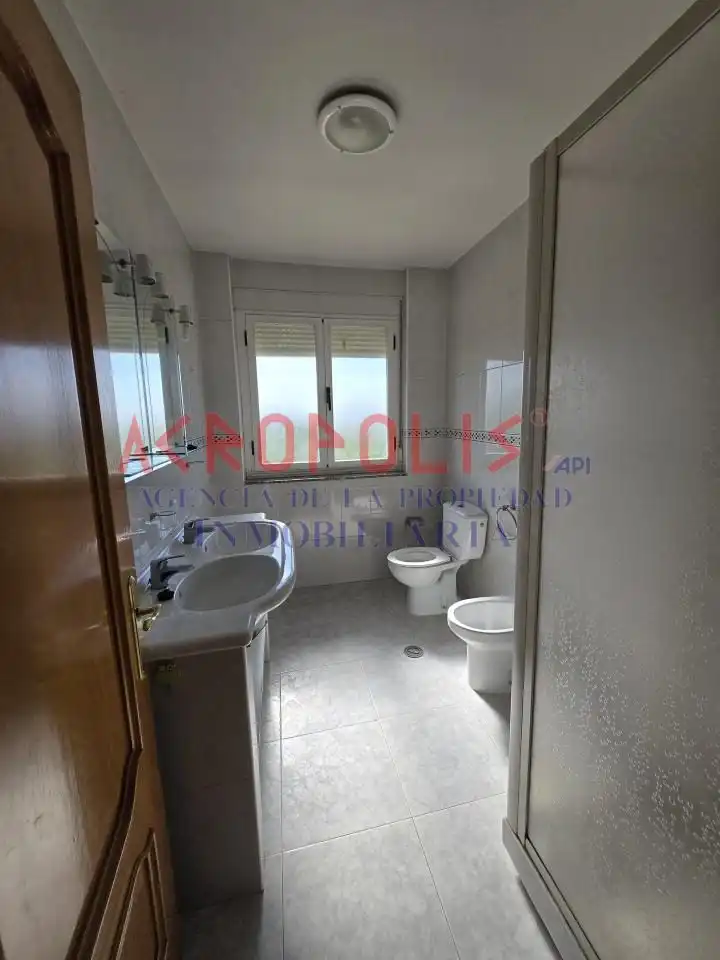 Bathroom of Houses for sale in Villares de Órbigo  with Heating