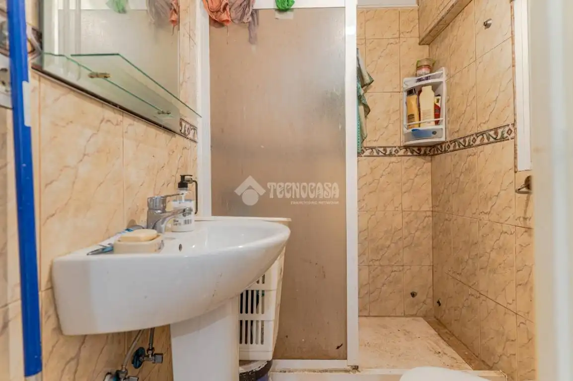 Bathroom of Flat for sale in Motril