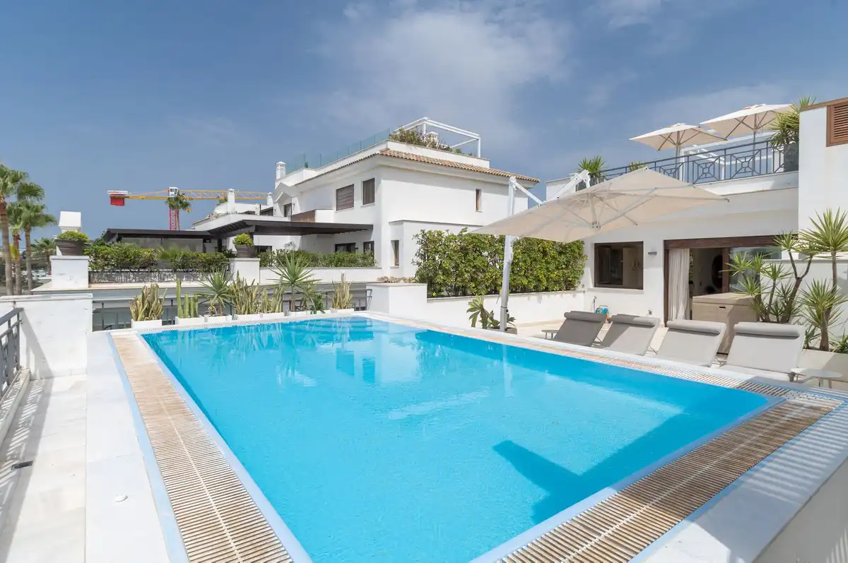 Duplex avec piscine à vendre à Estepona Pueblo, imagen 27