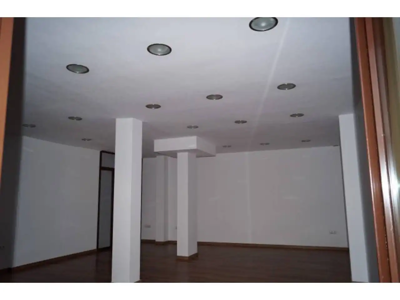 Locale commerciale in vendita a Baena, imagen 2