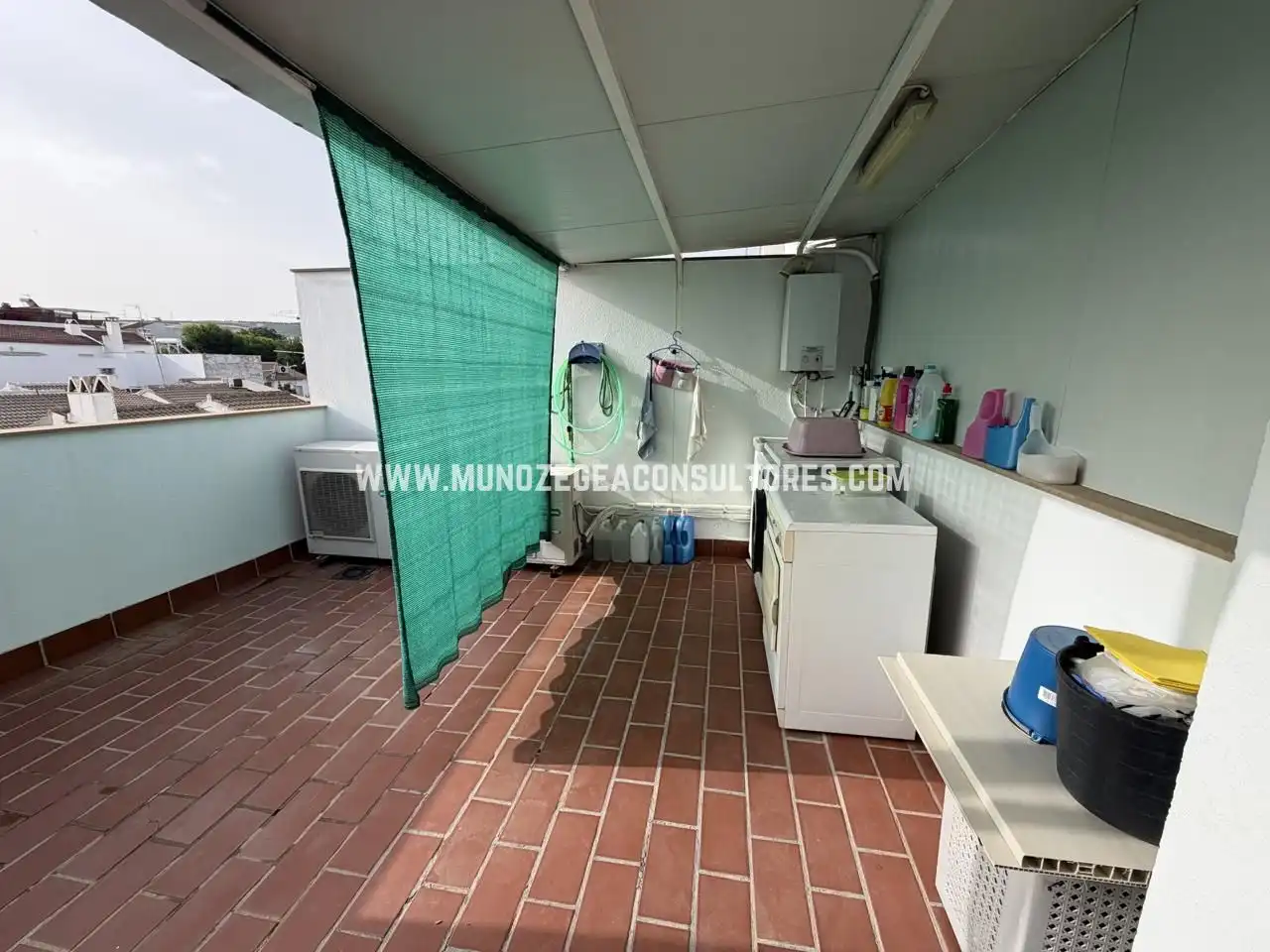 Terrassa de Casa o xalet en venda en Lucena amb Aire condicionat, Terrassa i Traster