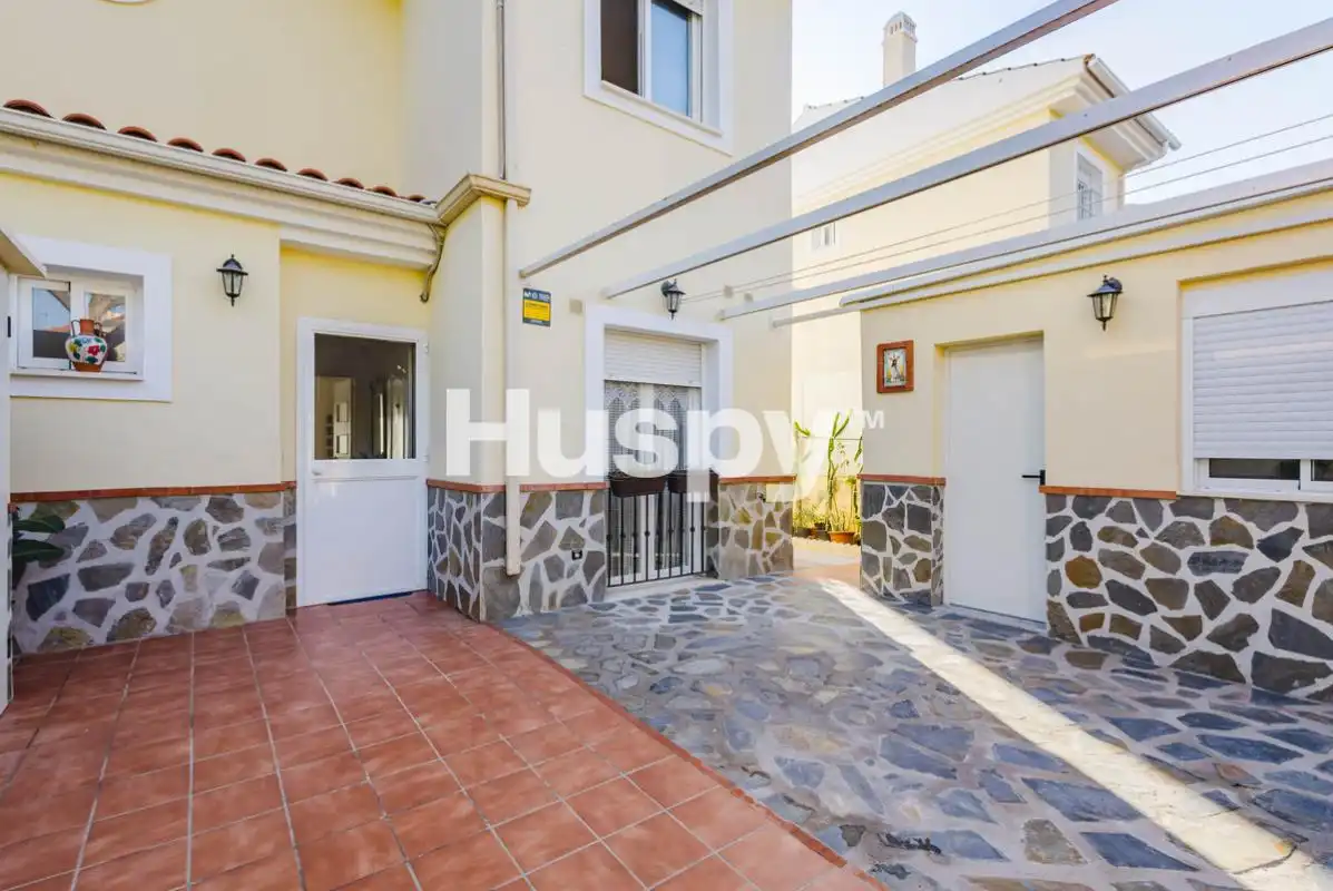 Vista exterior de Casa o chalet en venta en Campanillas