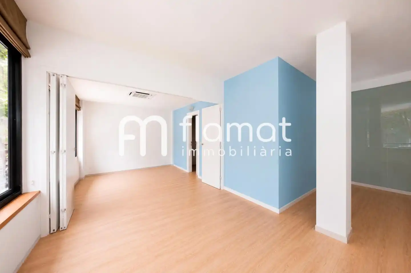 Wohnung zum Verkauf in Barcelona mit Klimaanlage
