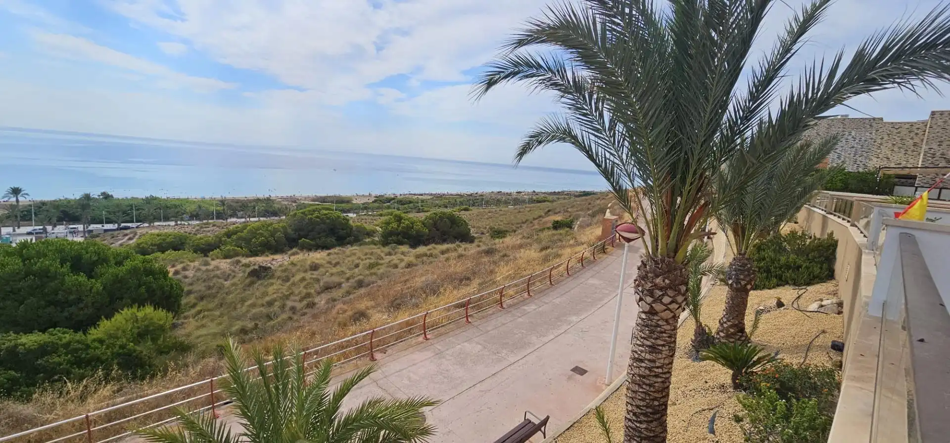 Bungalow con piscina en venta en Los Arenales del Sol, imagen 23