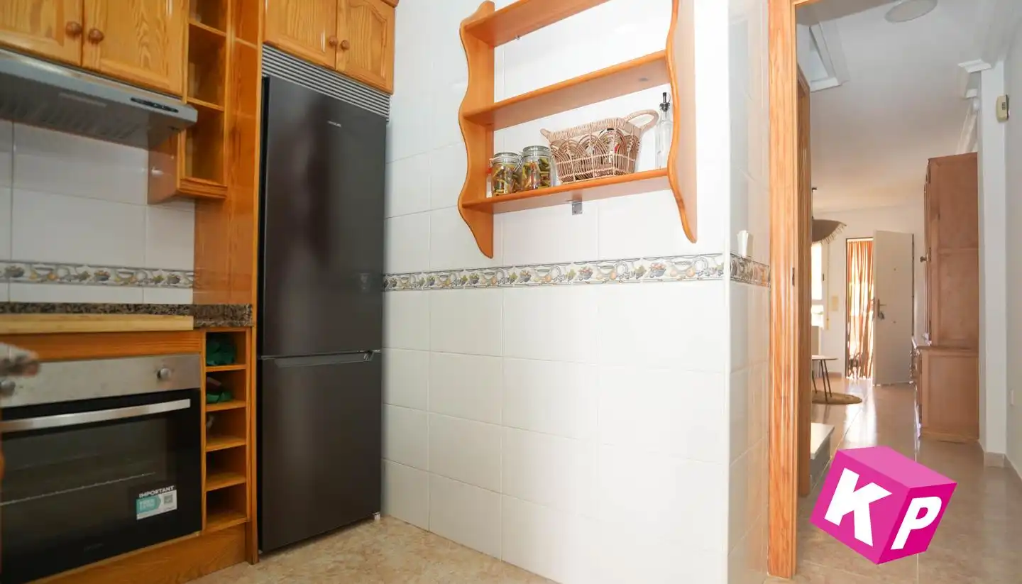Cuina de Casa o xalet en venda en Santa Pola amb Aire condicionat, Terrassa i Piscina