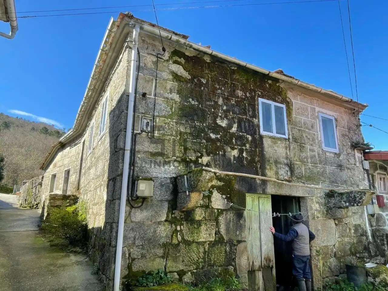 Casa con jardín en venta en LG. CHEDAS, imagen 3