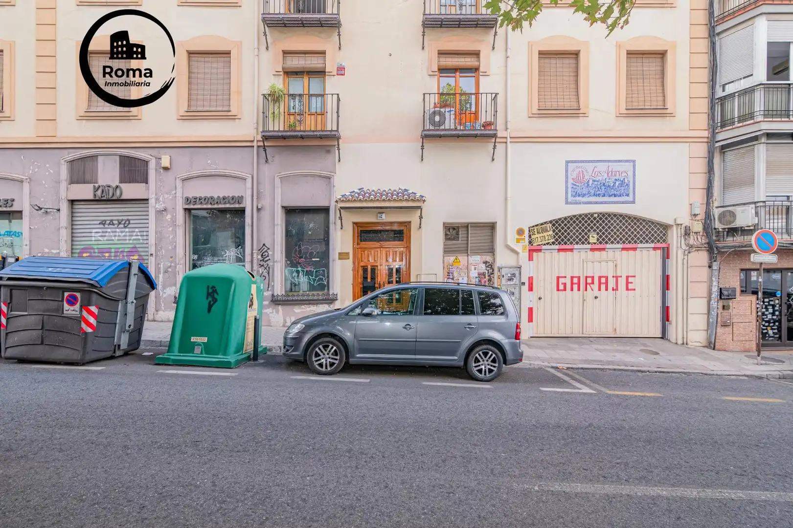 Vista exterior de Pis en venda en Albaicín