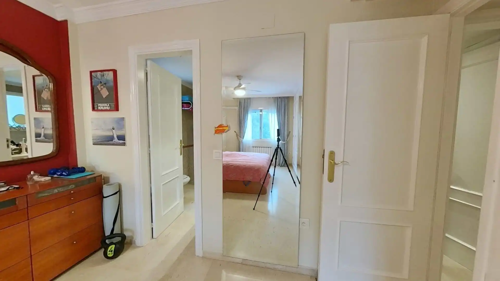 Wohnung zum Verkauf in Málaga mit Klimaanlage, Privatgarten und Terrasse