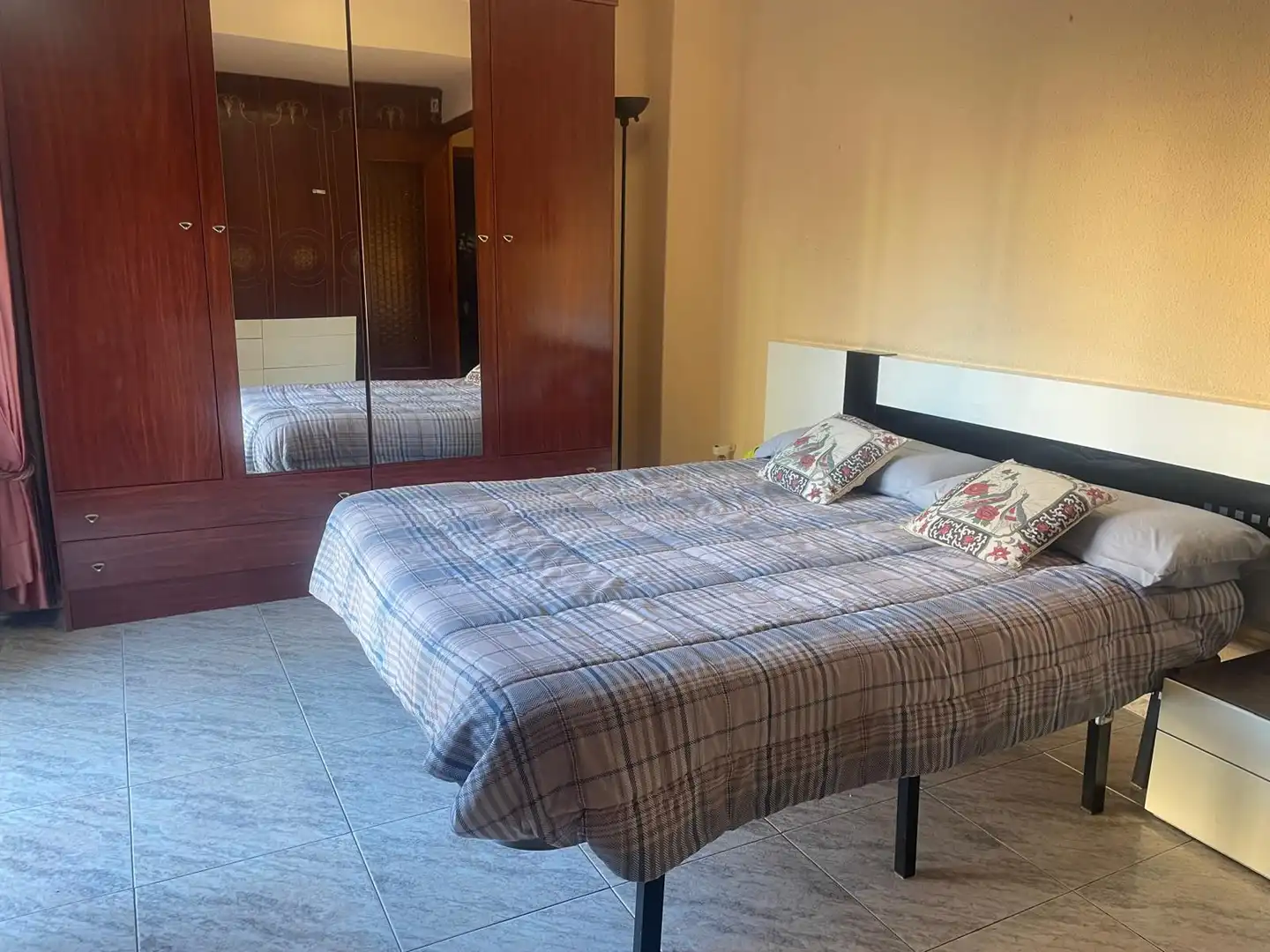 Schlafzimmer von Wohnung zum Verkauf in Valencia mit Klimaanlage, Möbliert und Ofen