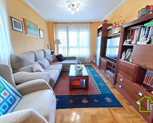 Living room of Flat for sale in Oviedo 