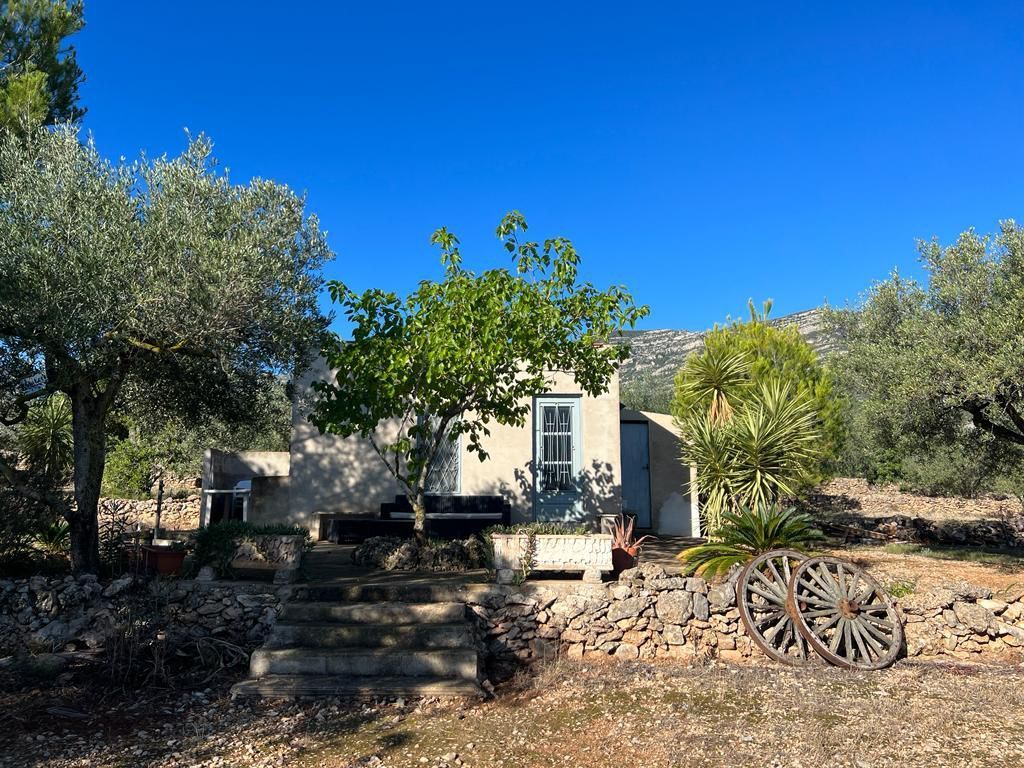 Country house for sale in Alcanar