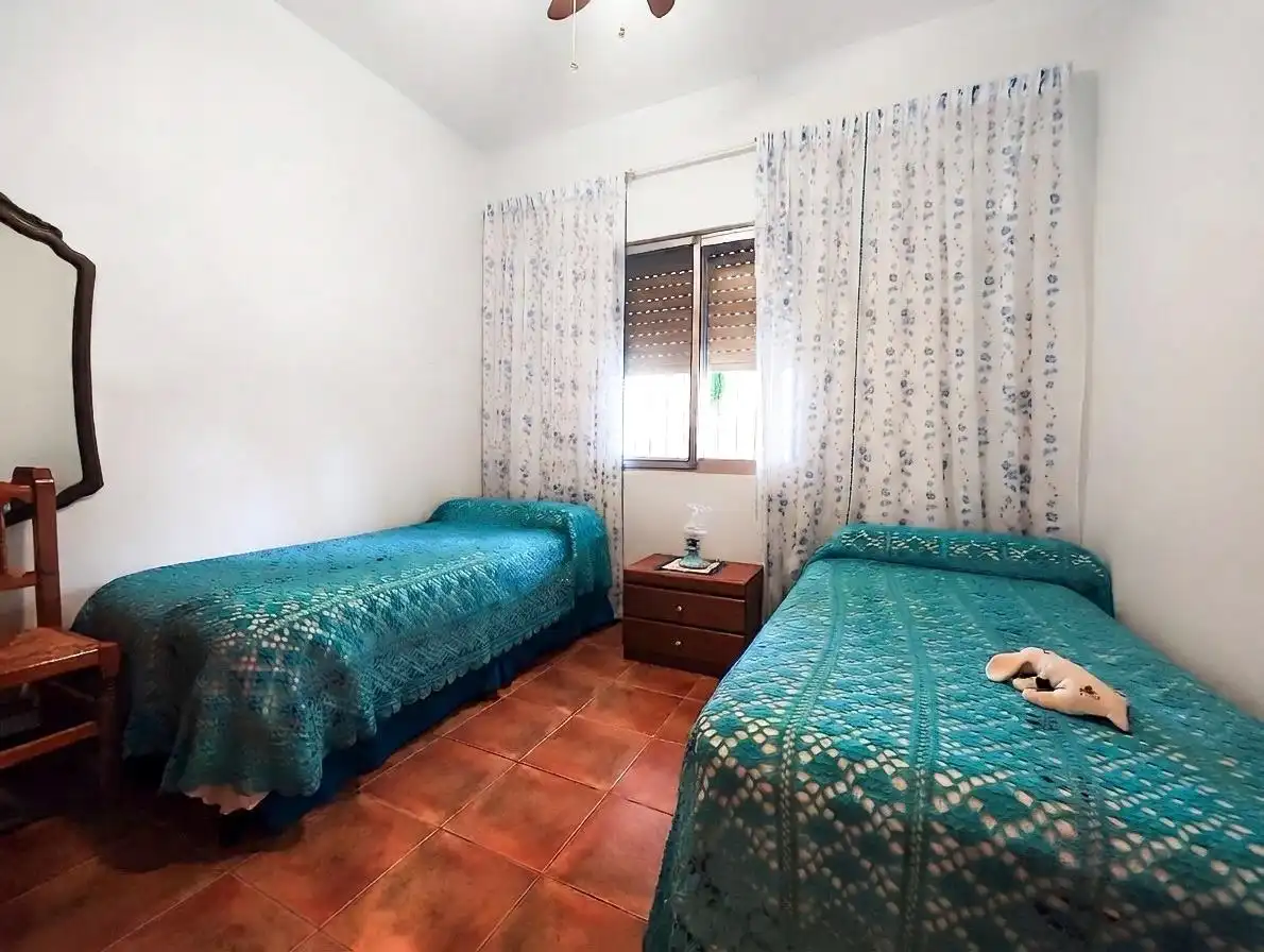 Bedroom of Houses for sale in Puertollano  with Air Conditioner, Heating and Private garden