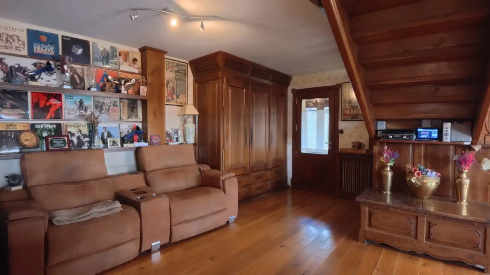 Sala de estar de Casa o chalet en venta en Hermandad de Campoo de Suso con Terraza, Piscina y Amueblado