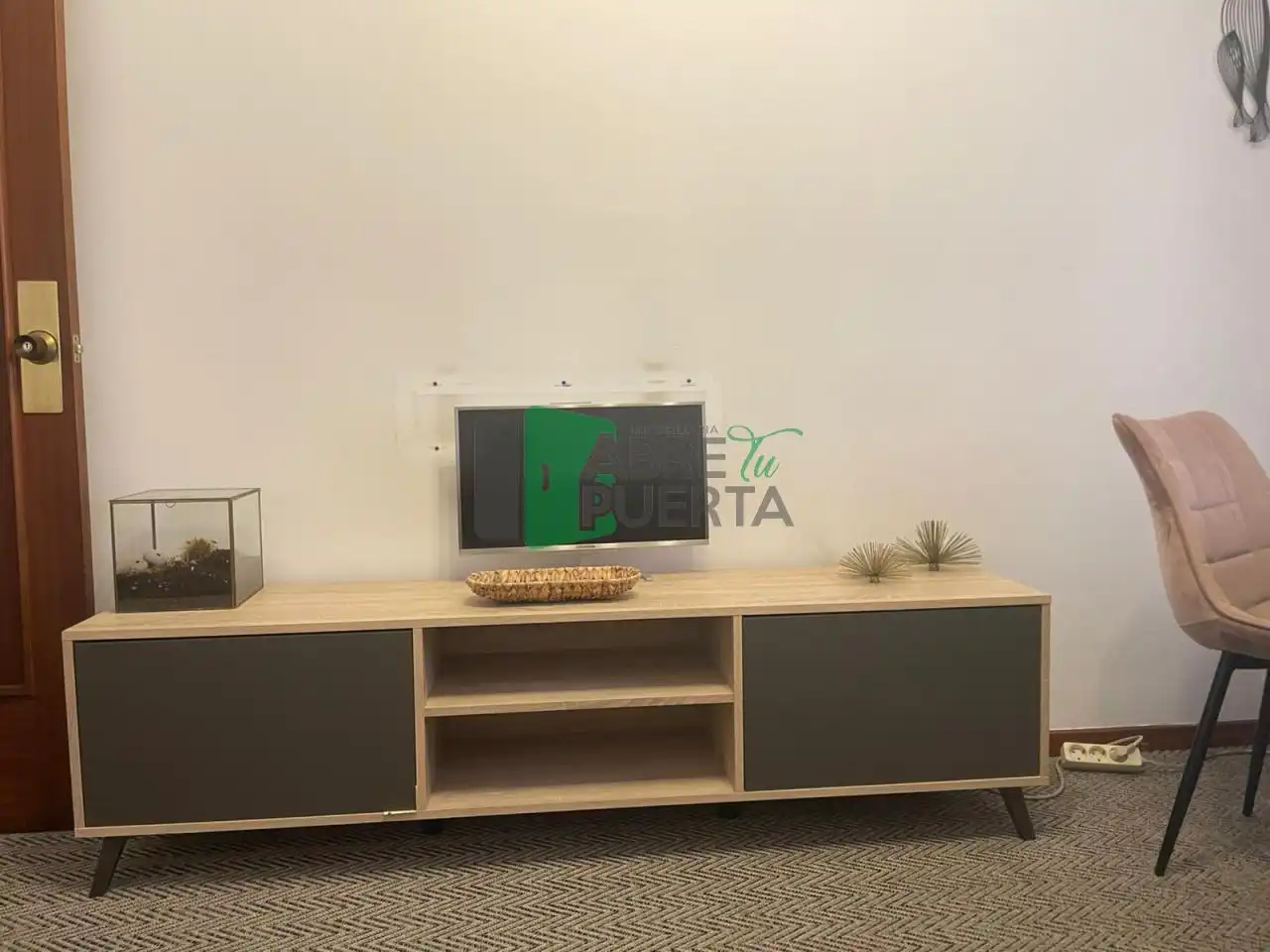 Sala de estar de Piso en venta en Ourense Capital  con Calefacción, Terraza y Amueblado