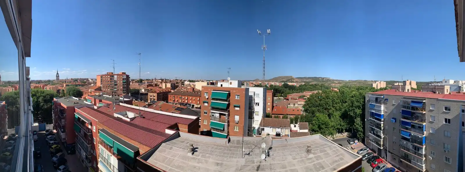 Exterior view of Flat for sale in Alcalá de Henares  with Air Conditioner, Heating and Terrace