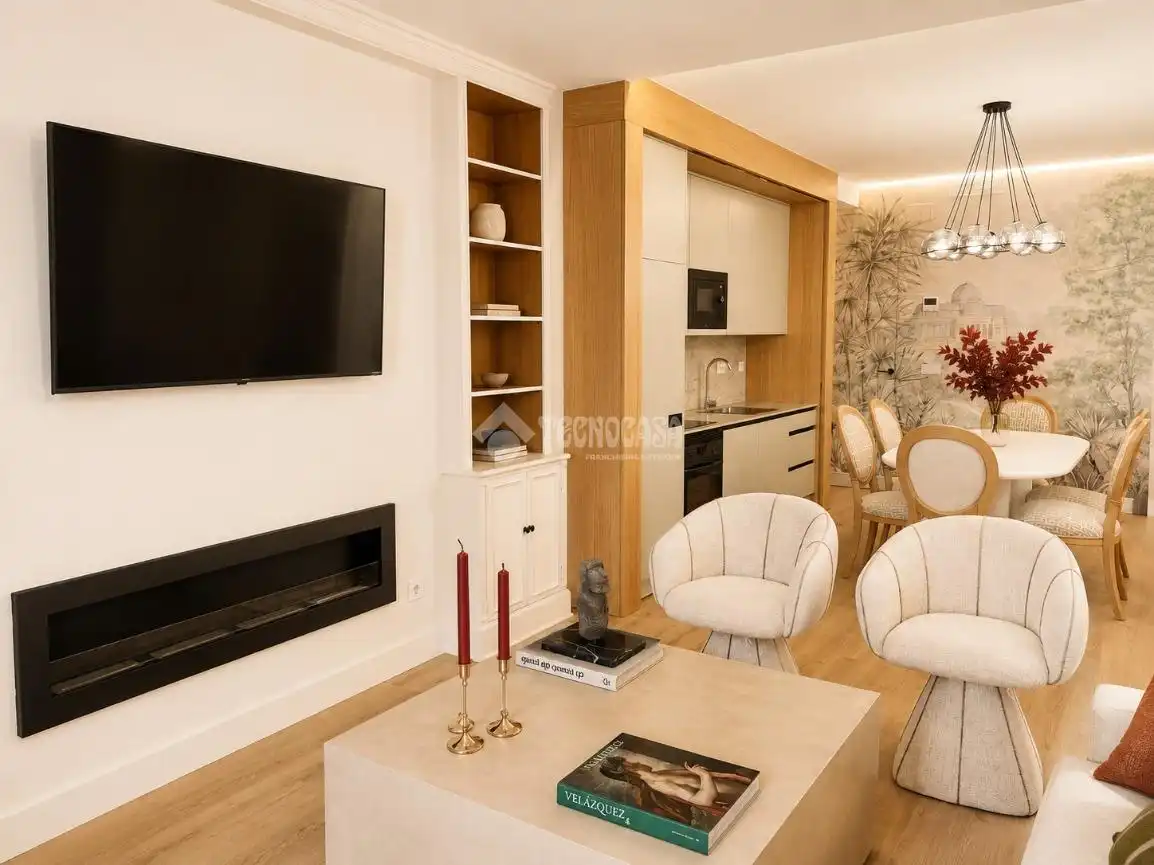 Wohnzimmer von Wohnung zum Verkauf in Madrid mit Klimaanlage, Balkon und Alarm