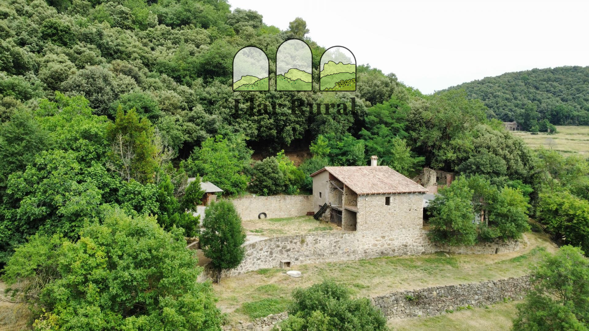 Finca rústica en venda en Santa Pau