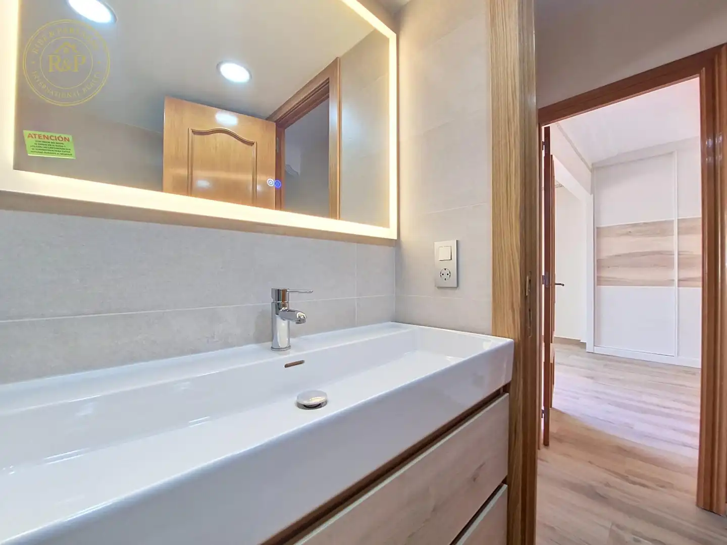 Baño de Piso en venta en Barcelona con Aire acondicionado