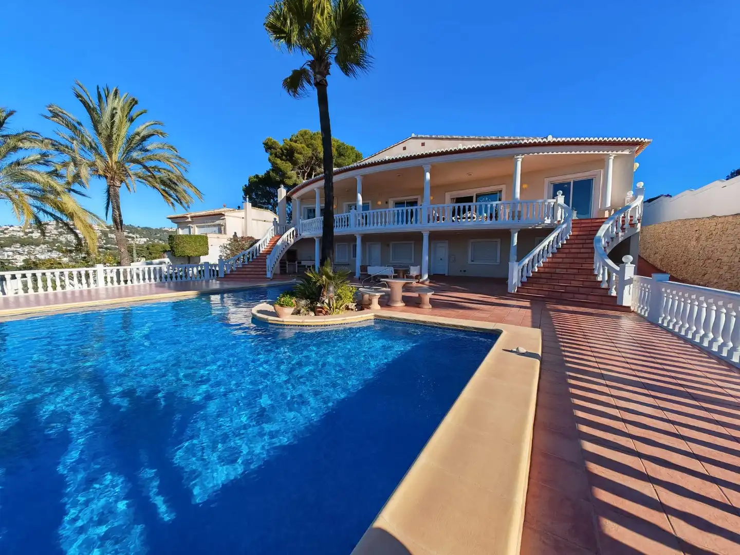 Swimming pool of Houses for sale in Moraira