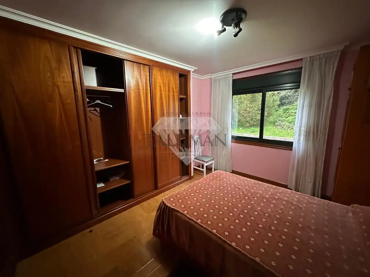 Bedroom of Houses for sale in Marín  with Heating, Private garden and Parquet flooring