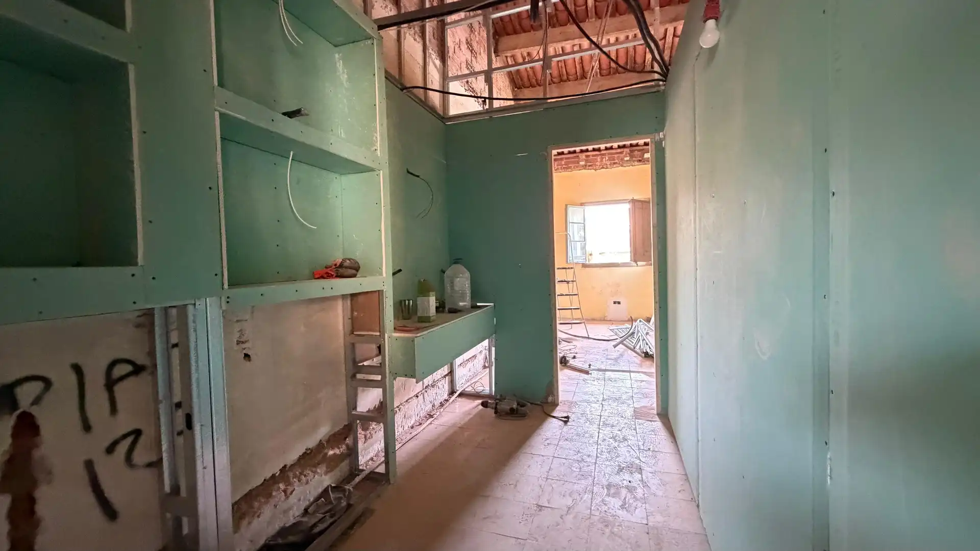 Cocina de Casa adosada en venta en Barcelona con Calefacción y Trastero