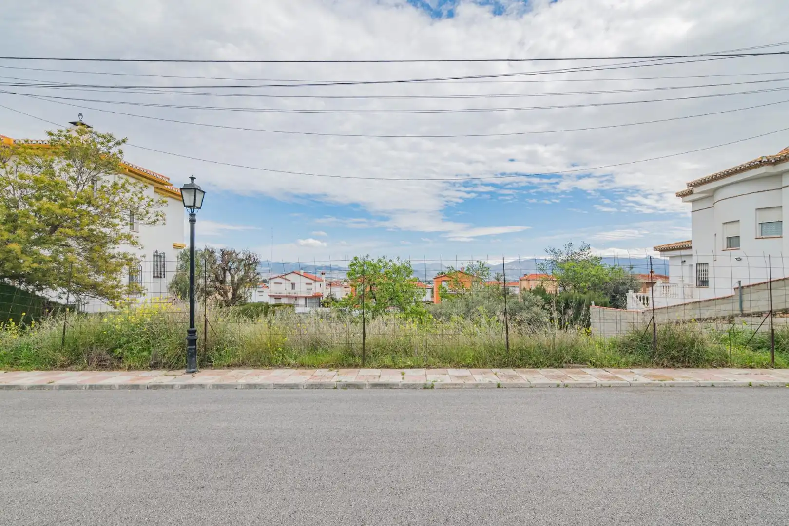 Lands and plots for sale in Calle Calle de los Almendros