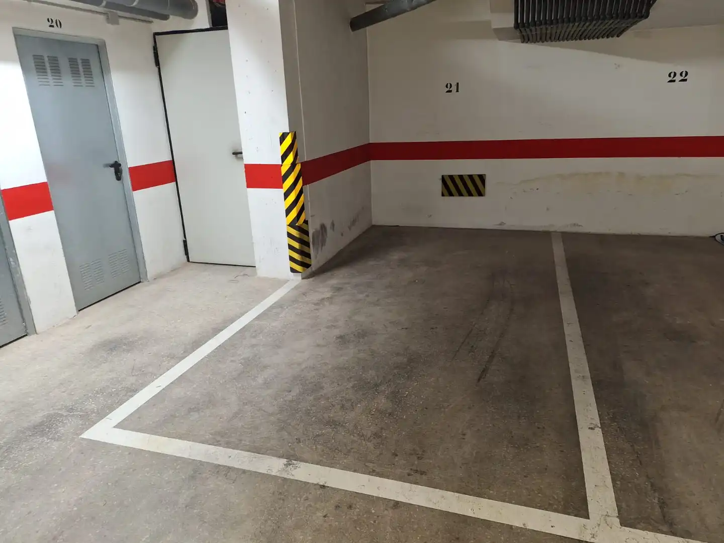 Parking of Attic for sale in San Vicente del Raspeig / Sant Vicent del Raspeig  with Air Conditioner, Terrace and Storage room
