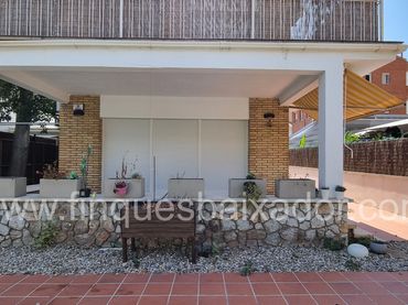 Casa in affitto a Passeig Garbí
