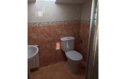 Badezimmer von Wohnungen zum verkauf in Ourense Capital 