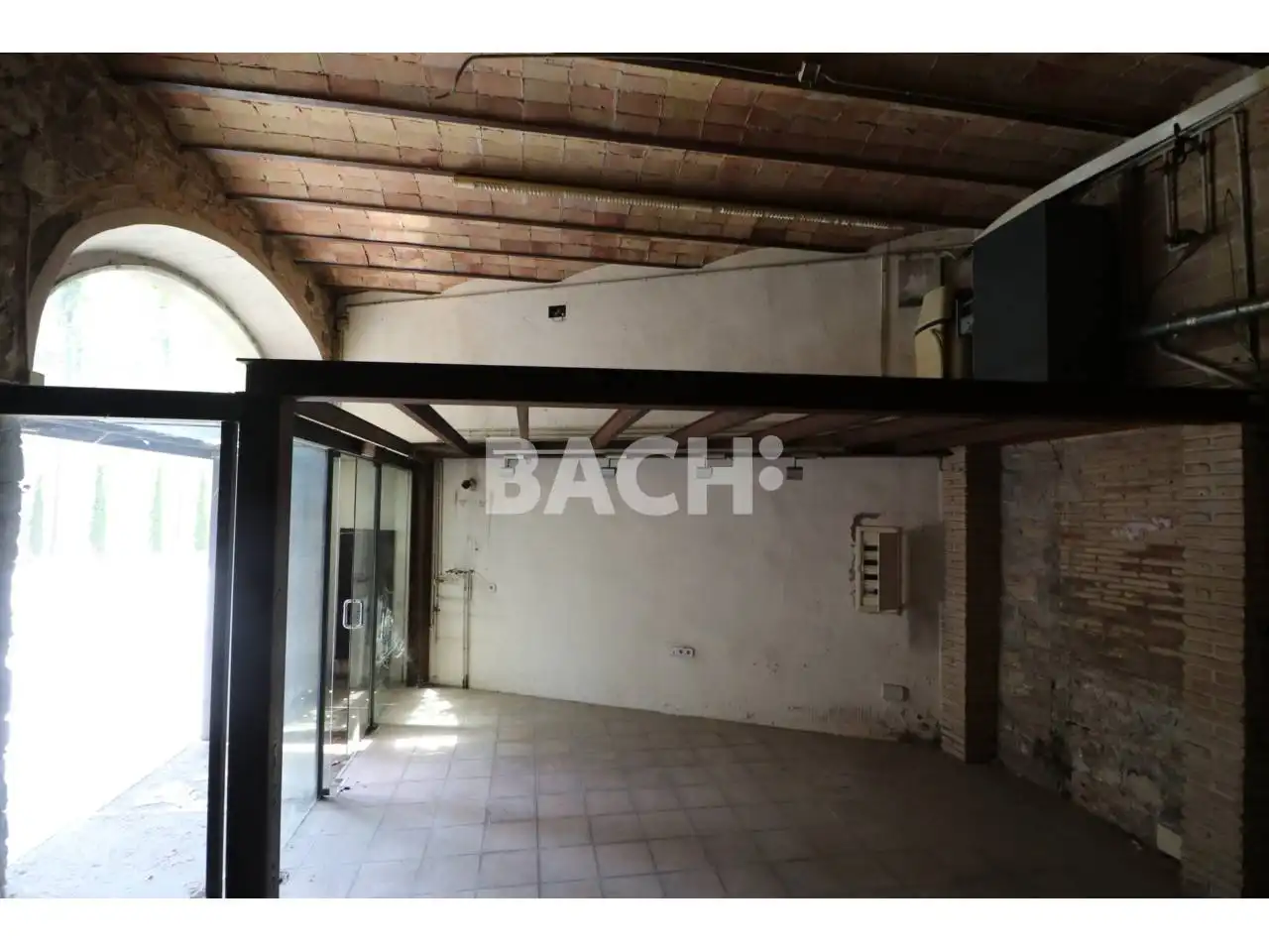 Local comercial de lloguer a Calle Sant Miquel Arcàngel, imagen 6