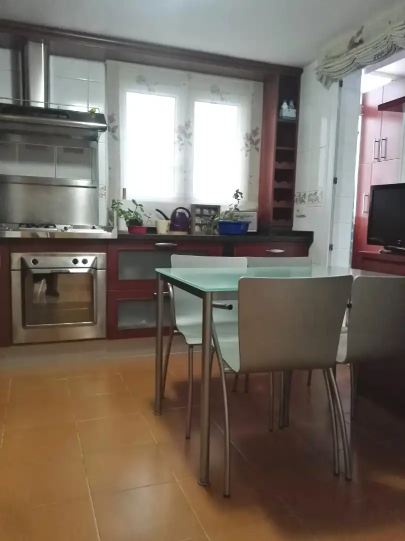 Cocina de Piso en venta en Granada con Aire acondicionado, Calefacción y Amueblado