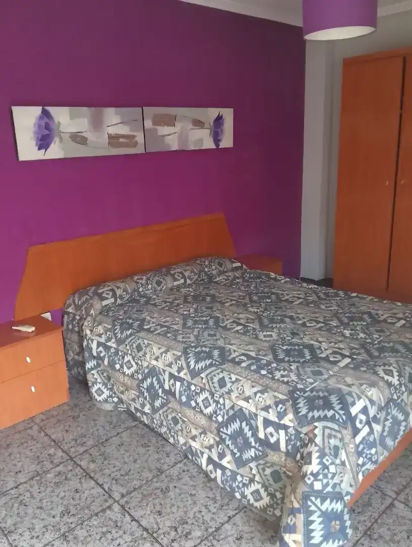Habitación de Piso para compartir en Plasencia con Aire acondicionado, Amueblado y Horno