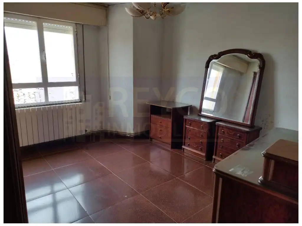 Habitación de Piso en venta en Alesanco con Balcón