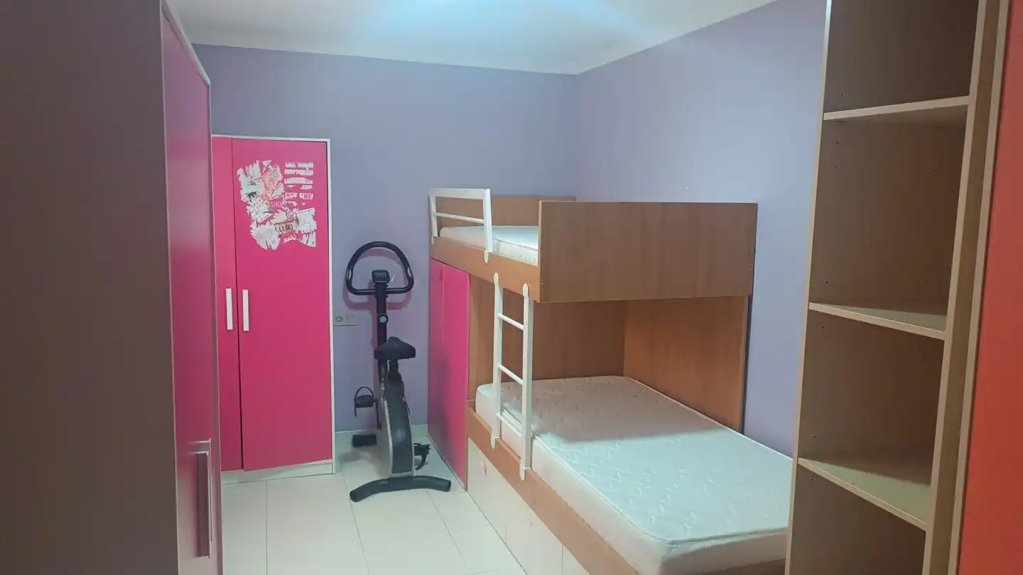 Habitación de Piso en venta en Melilla