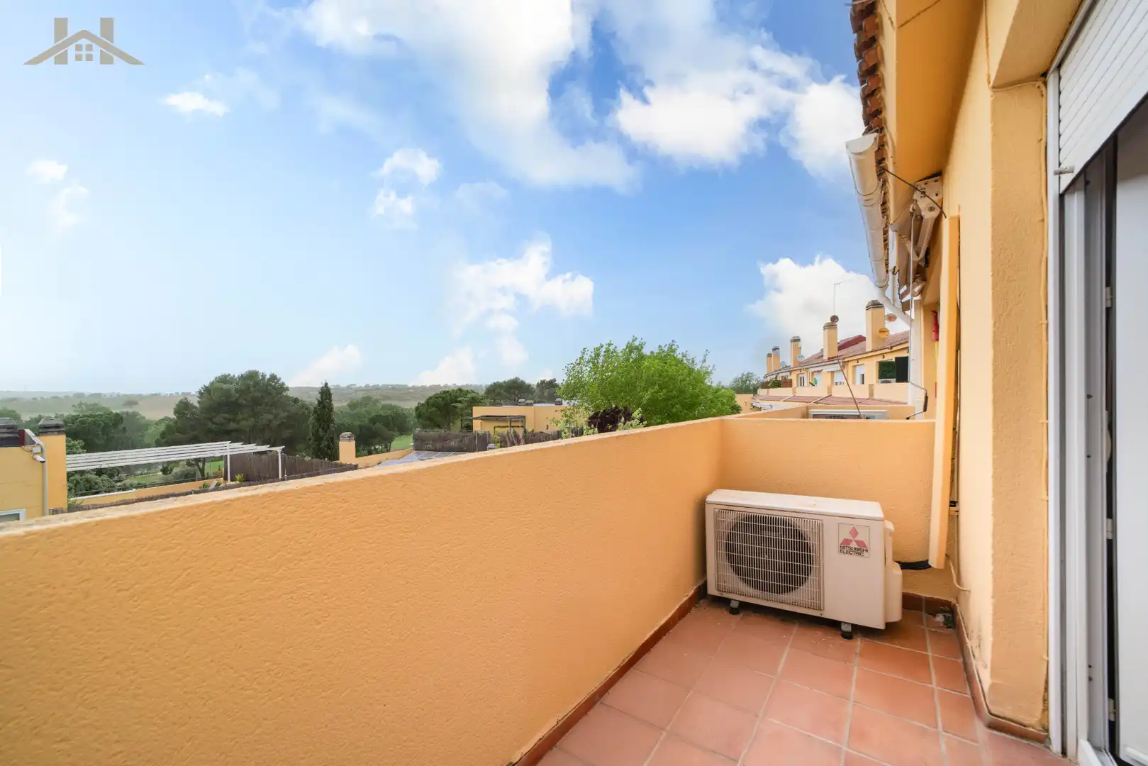 Terraza de Casa adosada en venta en Villaviciosa de Odón con Aire acondicionado, Calefacción y Amueblado