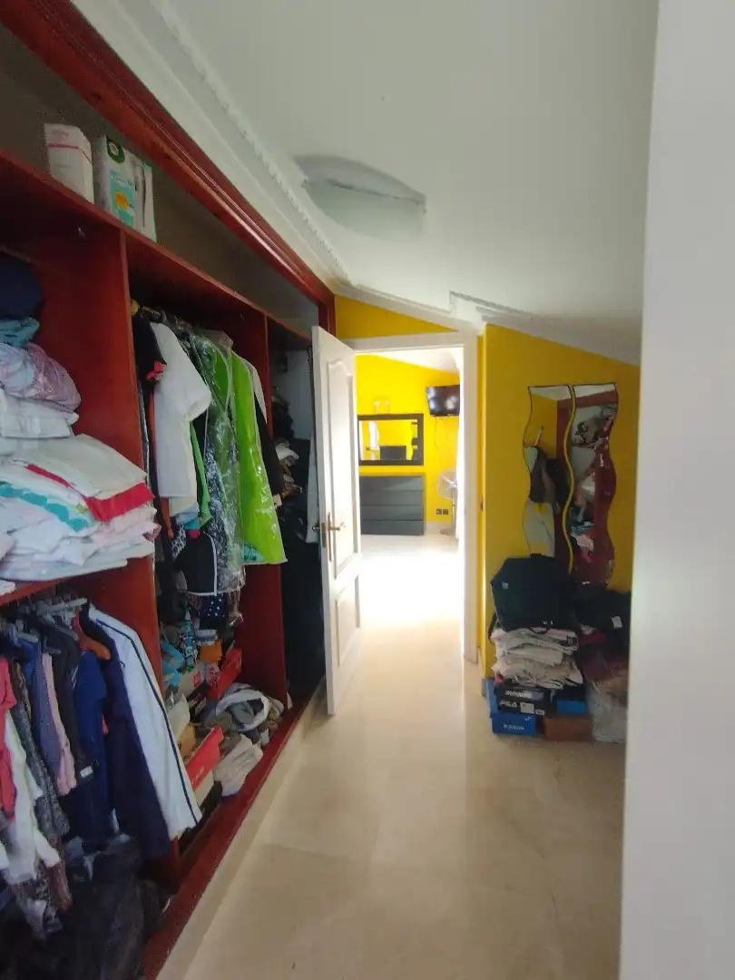 Dormitori de Casa o xalet en venda en Nigrán amb Calefacció, Jardí privat i Piscina