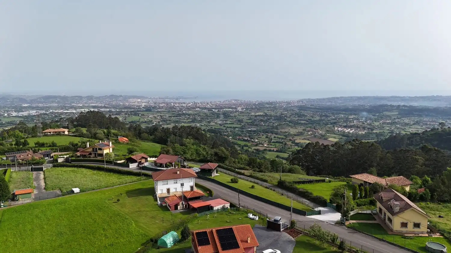Vista exterior de Residencial en venta en Gijón 