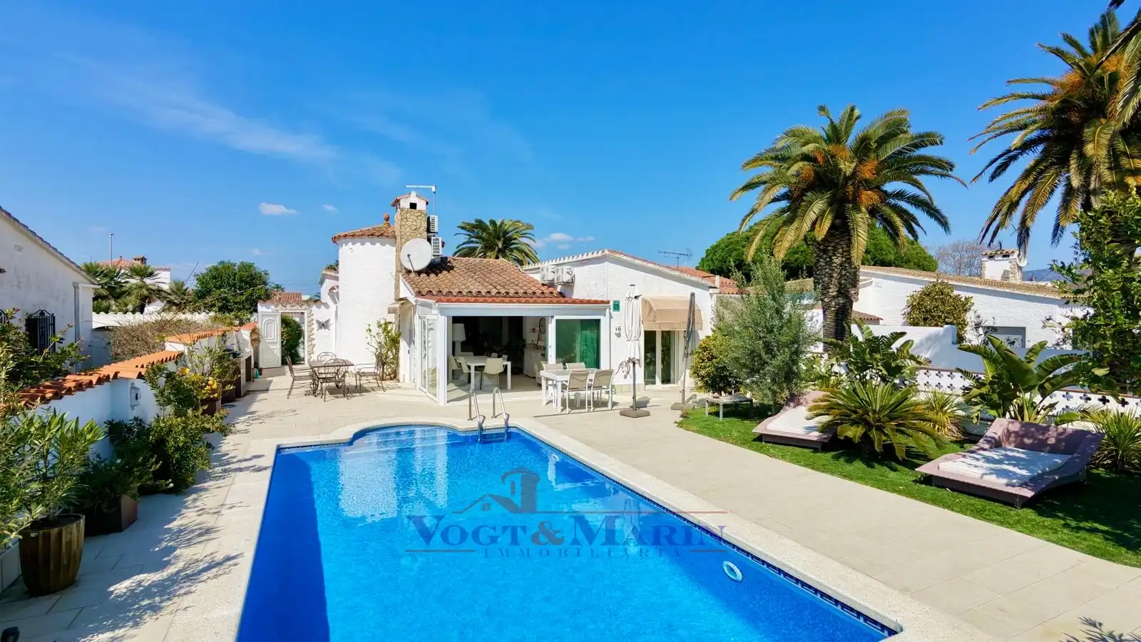 Casa amb piscina en venda a Carrer Cap Ras, imagen 2