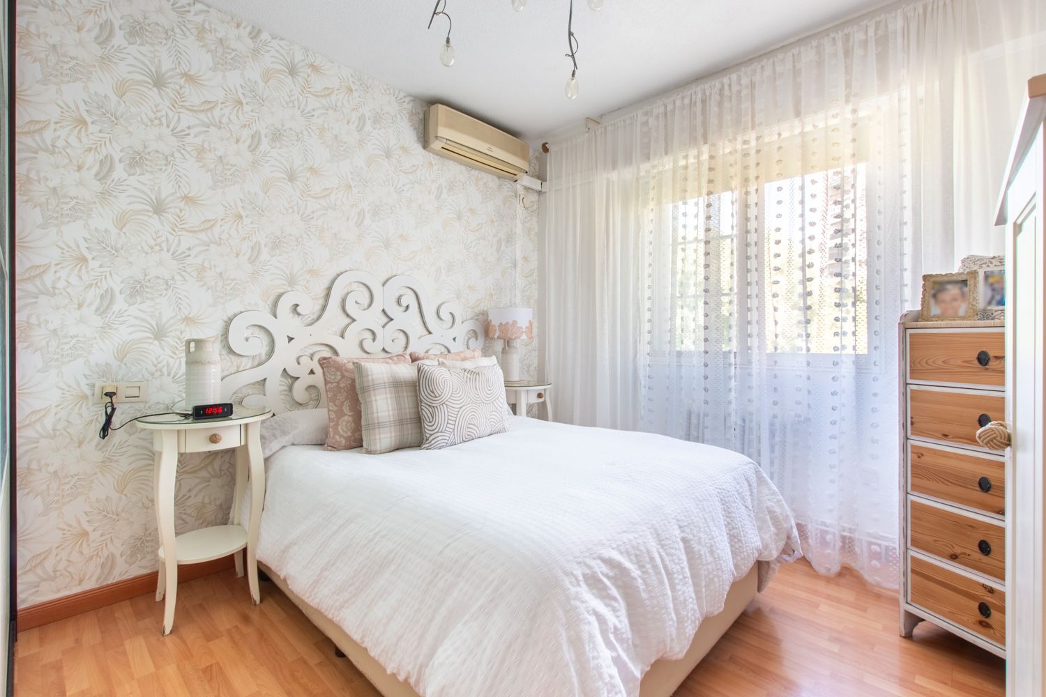 Flat for sale in Avenida de Berlin, Ciudad 70