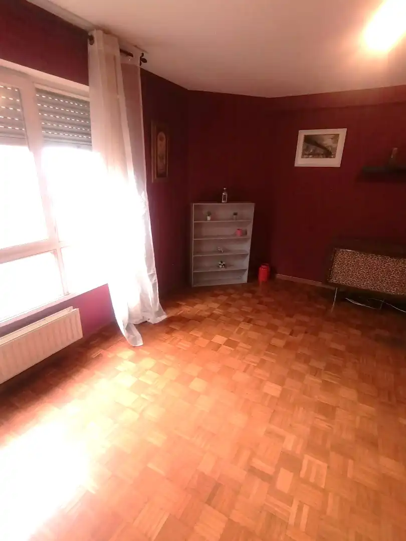 Bedroom of Flat for rent in Gijón   with Heating, Parquet flooring and Storage room