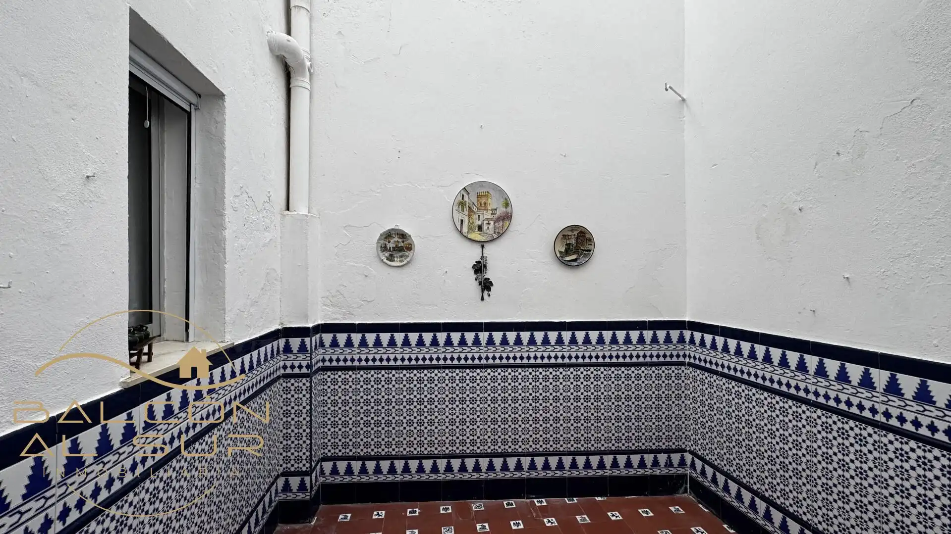 Bathroom of Houses for sale in Rota  with Air Conditioner, Terrace and Storage room