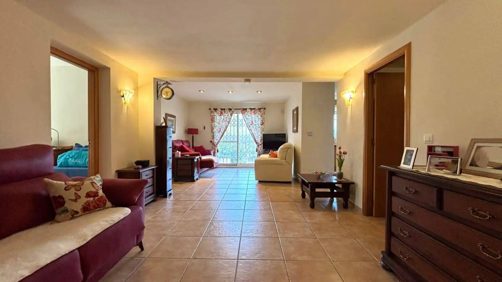 Sala d'estar de Casa o xalet en venda en Planes, Alicante