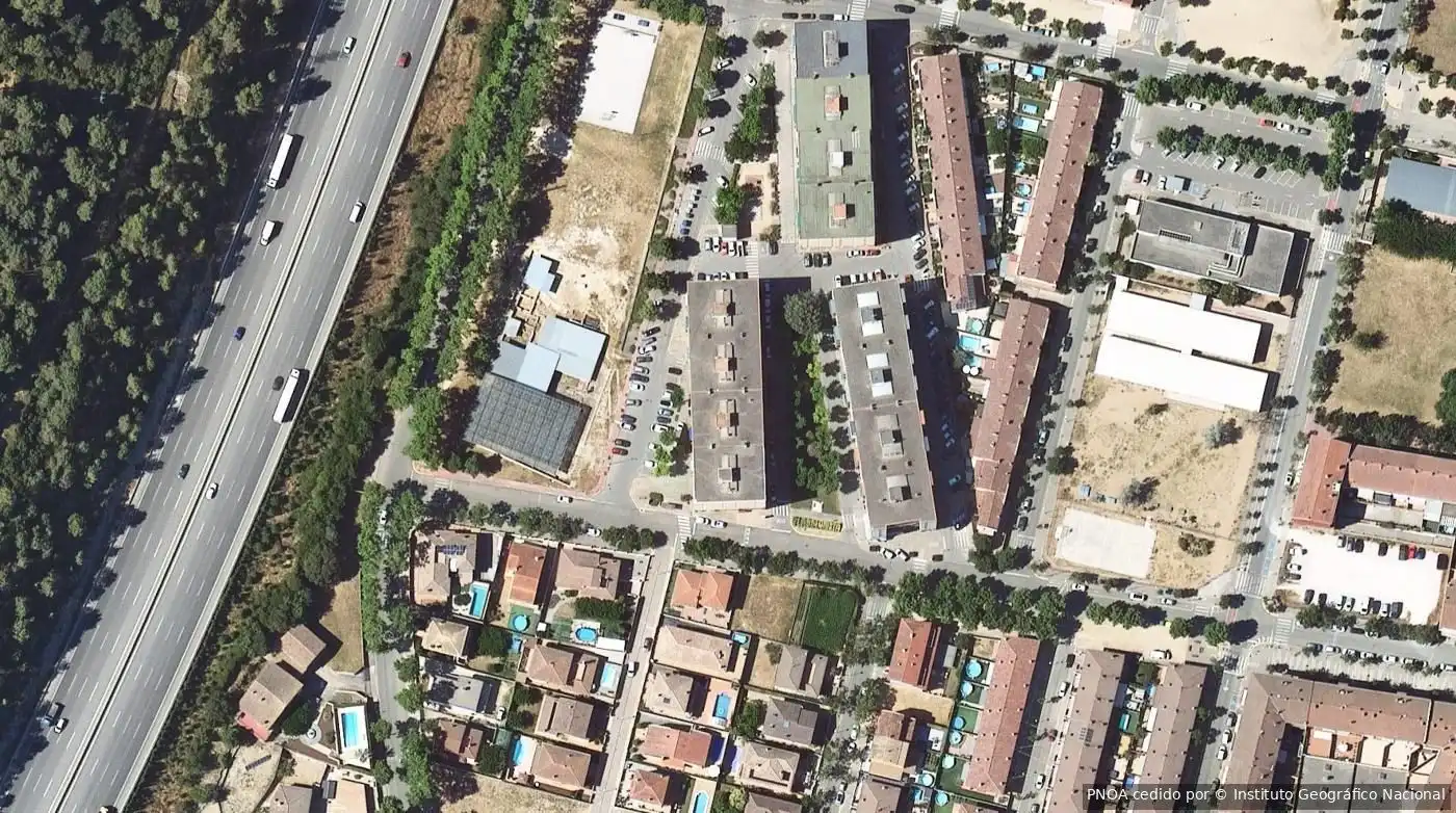 Vista exterior de Pis en venda en Sarrià de Ter, Girona