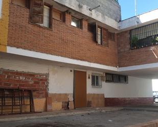 Vista exterior de Casa adosada en venda en Fuente Vaqueros