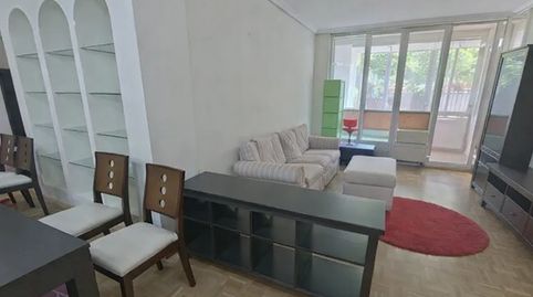 Foto 2 von Wohnung zum Verkauf in Calle Pintor Tomás Alfaro Margolaria Kalea, San Martín, Vitoria - Gasteiz