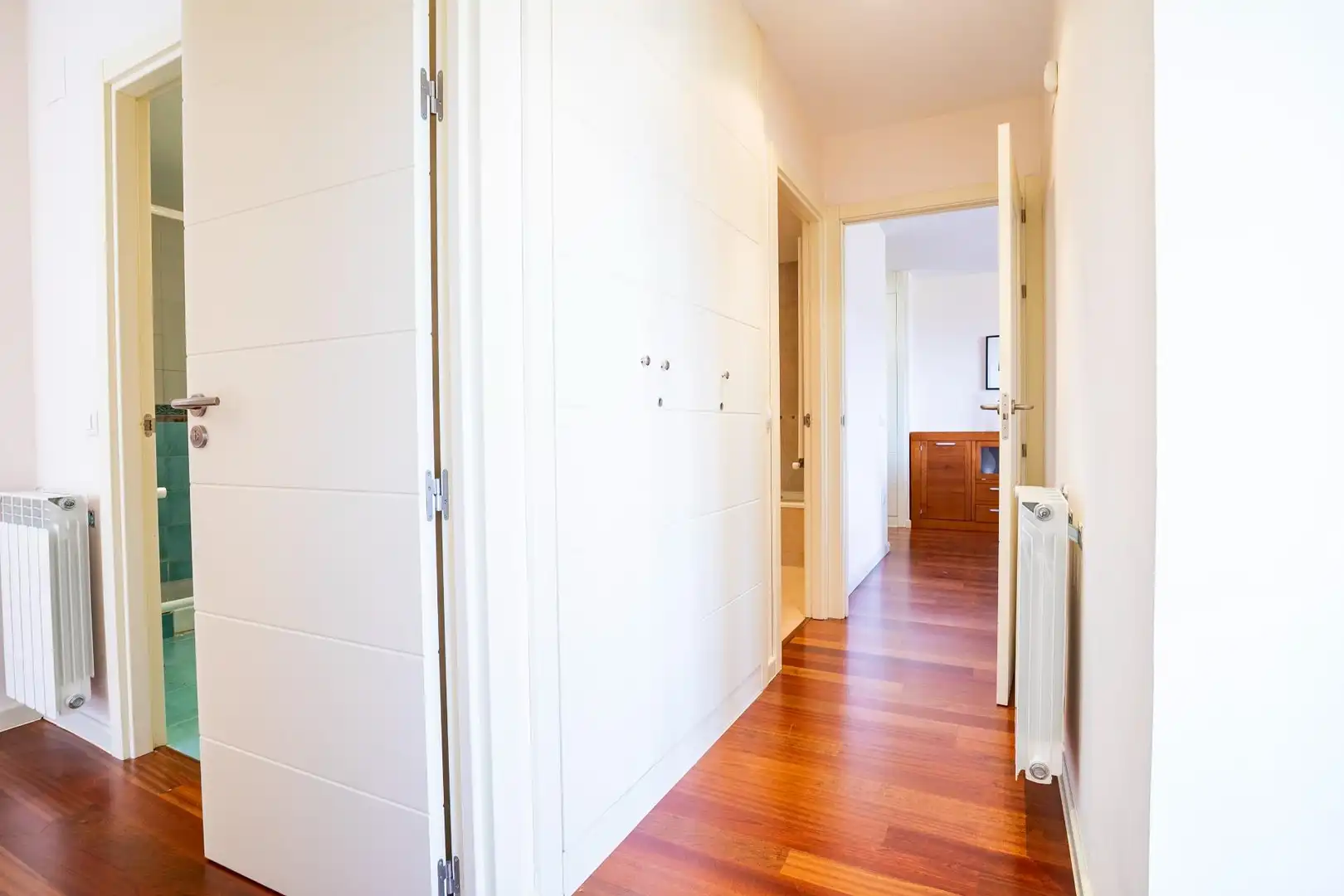 Wohnung zum Verkauf in Sabiñánigo mit Heizung, Parkett und Terrasse